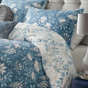 BLUE COLOR WITH FLOWER PRINT BUTTER COTTON BEDSHEET BY AS🔥